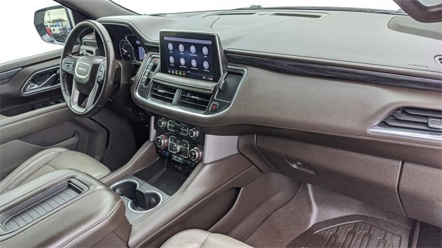 2022 GMC Yukon XL SLT