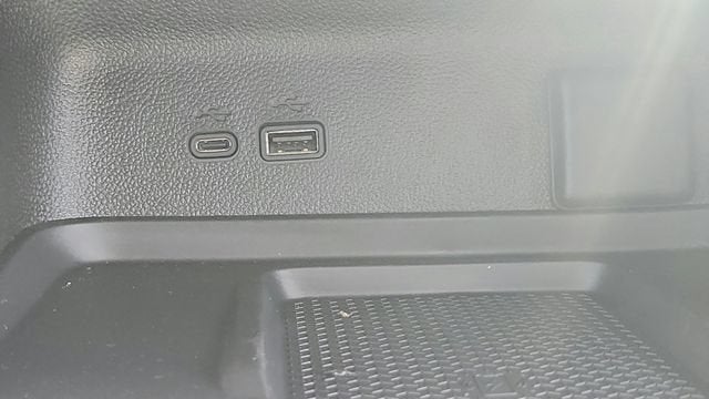 2027 Chevrolet Traverse Z71 - Photo 19