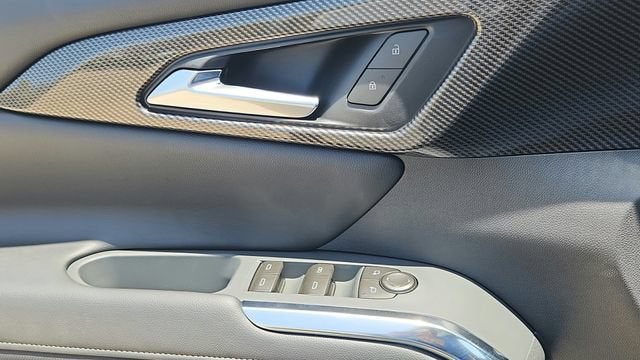 2027 Chevrolet Traverse Z71 - Photo 23