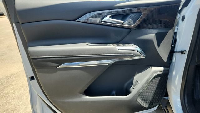 2027 Chevrolet Traverse Z71 - Photo 24