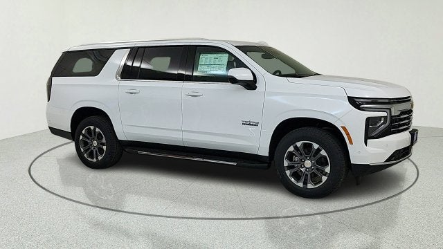 2026 Chevrolet Suburban LT - Photo 8