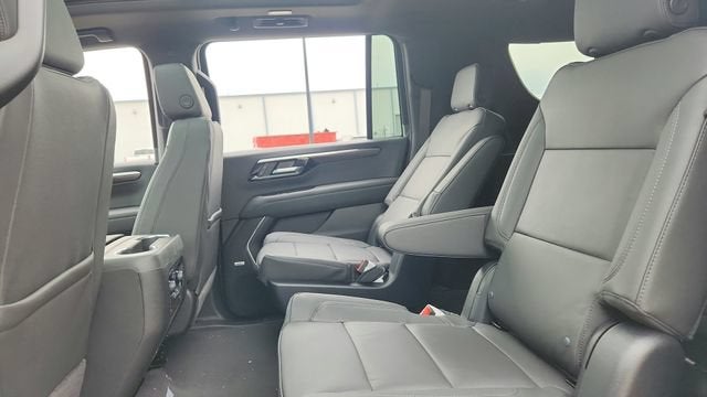 2026 Chevrolet Suburban Z71 - Photo 21