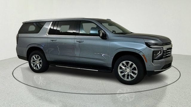 2026 Chevrolet Suburban Premier - Photo 8