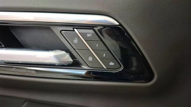 2026 Chevrolet Tahoe Z71 - Photo 23