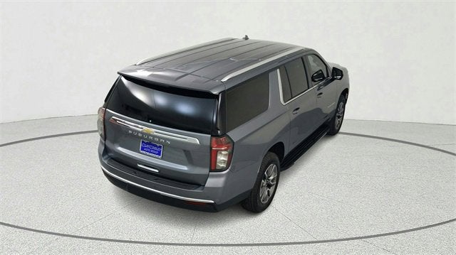 2022 Chevrolet Suburban LS
