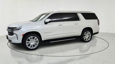 2023 Chevrolet Suburban LT