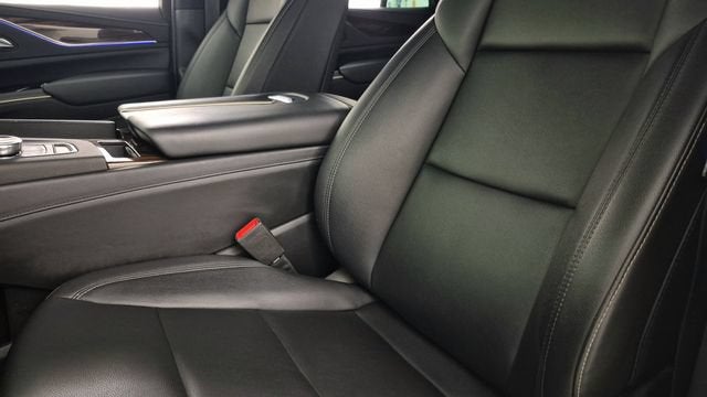 2023 Cadillac Escalade Luxury