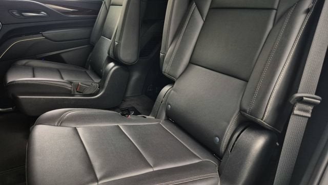 2023 Cadillac Escalade Luxury