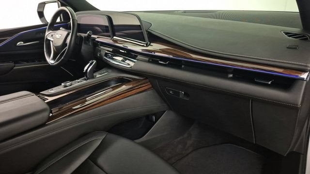 2023 Cadillac Escalade Luxury