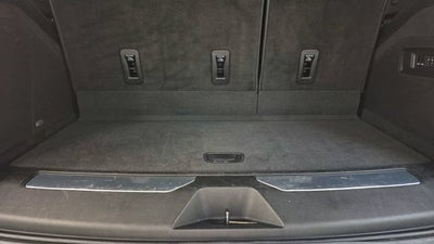 2023 Cadillac Escalade Luxury