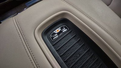 2019 Cadillac Escalade ESV Luxury