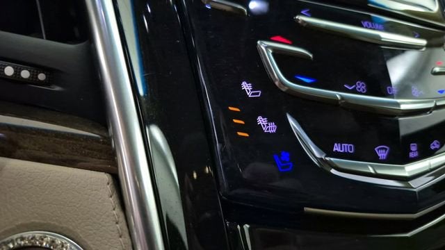 2019 Cadillac Escalade ESV Luxury