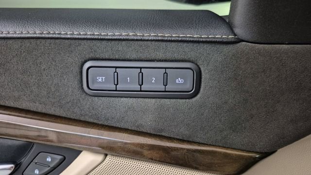 2019 Cadillac Escalade ESV Luxury