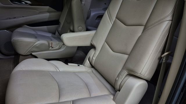 2019 Cadillac Escalade ESV Luxury