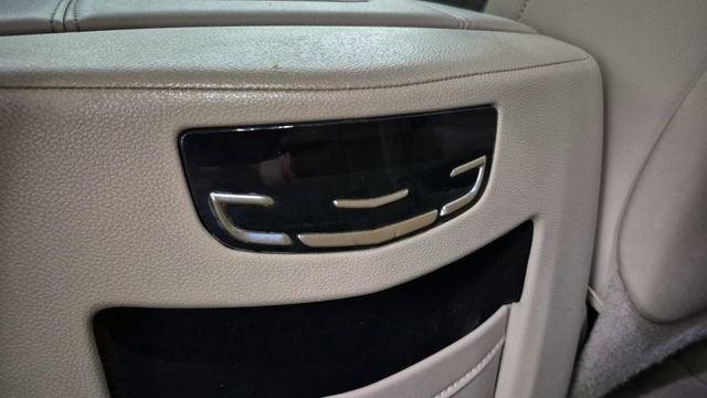 2019 Cadillac Escalade ESV Luxury