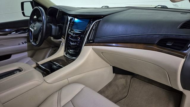 2019 Cadillac Escalade ESV Luxury