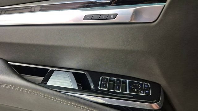 2025 Cadillac Escalade Sport