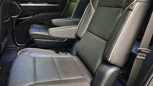 2025 Cadillac Escalade Sport