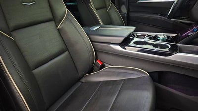 2025 Cadillac Escalade Sport