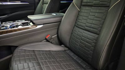 2025 Cadillac Escalade Sport Platinum