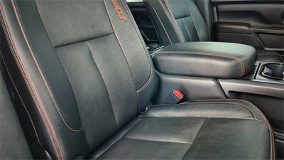 2021 Nissan TITAN Crew Cab PRO-4X 4x4