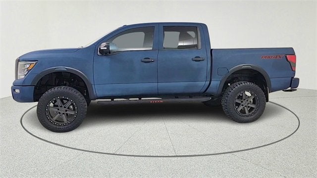 2021 Nissan TITAN Crew Cab PRO-4X 4x4