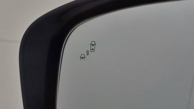 2023 Nissan Frontier Crew Cab PRO-X 4x2