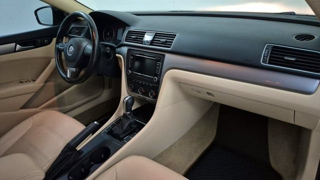 2015 Volkswagen Passat 1.8T S