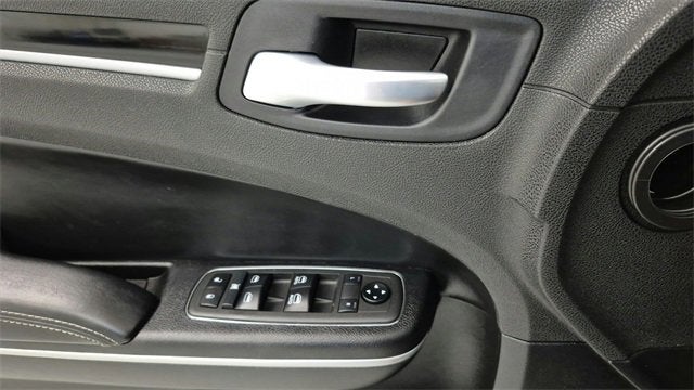 2021 Chrysler 300 300S