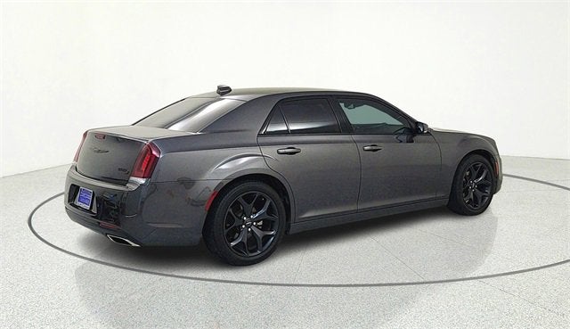 2021 Chrysler 300 300S