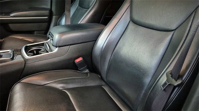 2023 Chrysler 300 Touring L