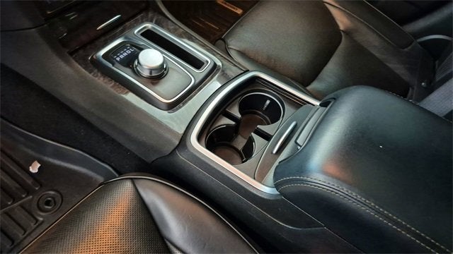 2023 Chrysler 300 Touring L