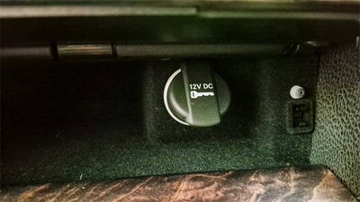 2023 Chrysler 300 Touring L