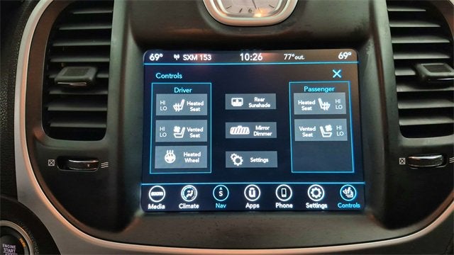 2023 Chrysler 300 Touring L