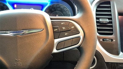 2023 Chrysler 300 Touring L