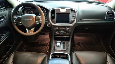 2023 Chrysler 300 Touring L