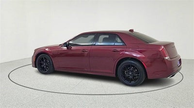 2023 Chrysler 300 Touring L