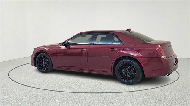 2023 Chrysler 300 Touring L