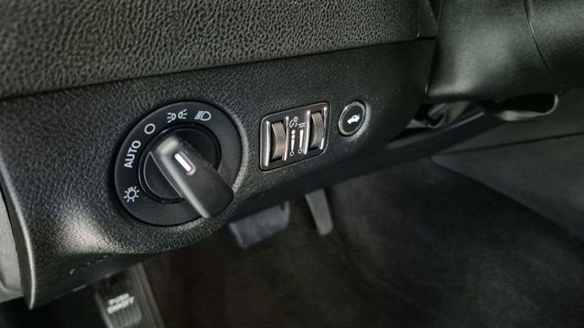 2022 Dodge Charger SXT RWD