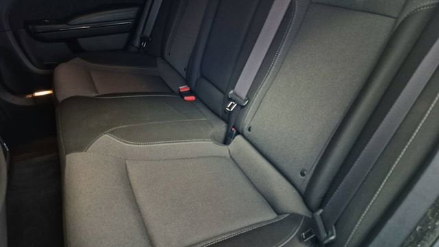 2022 Dodge Charger SXT RWD