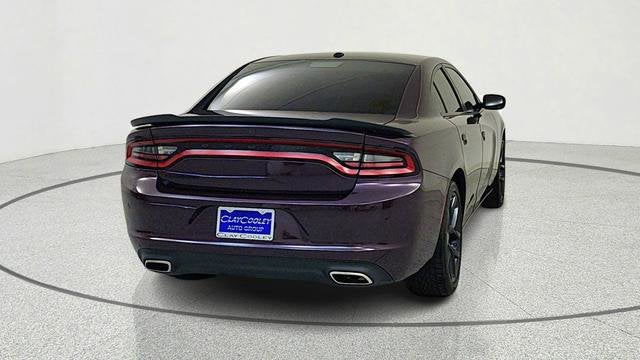 2022 Dodge Charger SXT RWD