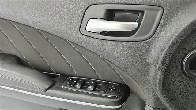 2022 Dodge Charger SXT RWD