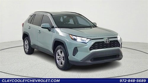 2022 Toyota RAV4 XLE