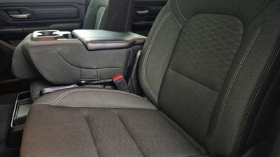 2025 RAM 1500 Tradesman Crew Cab 4x2 5'7" Box
