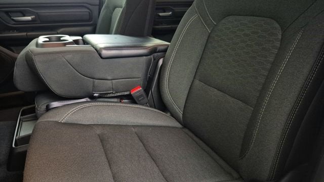2025 RAM 1500 Tradesman Crew Cab 4x2 5'7" Box