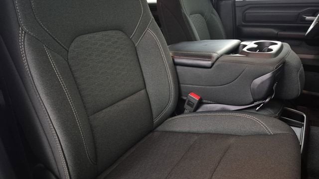 2025 RAM 1500 Tradesman Crew Cab 4x2 5'7" Box