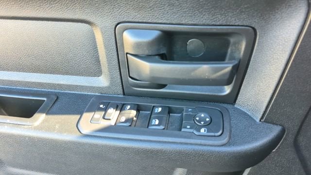 2025 RAM 2500 Tradesman Crew Cab 4x4 6'4" Box