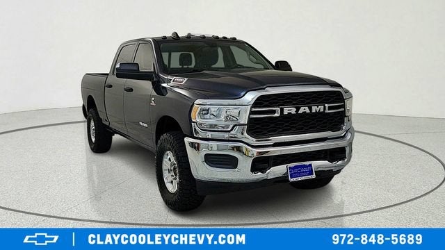 2020 RAM 2500 Tradesman Crew Cab 4x4 6'4" Box