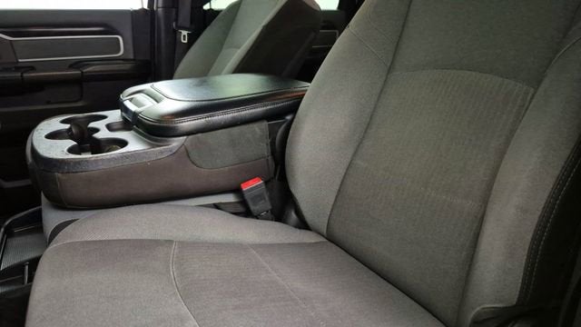 2022 RAM 2500 Big Horn Crew Cab 4x4 8' Box