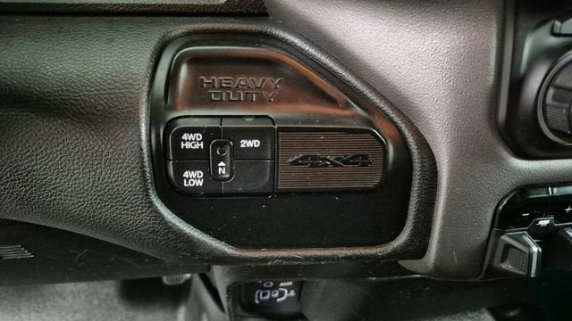 2022 RAM 2500 Big Horn Crew Cab 4x4 8' Box